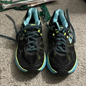 Sketchers woman’s sneakers